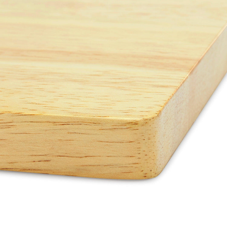 Close-up of a rounded bamboo corner and smooth finished edge.
